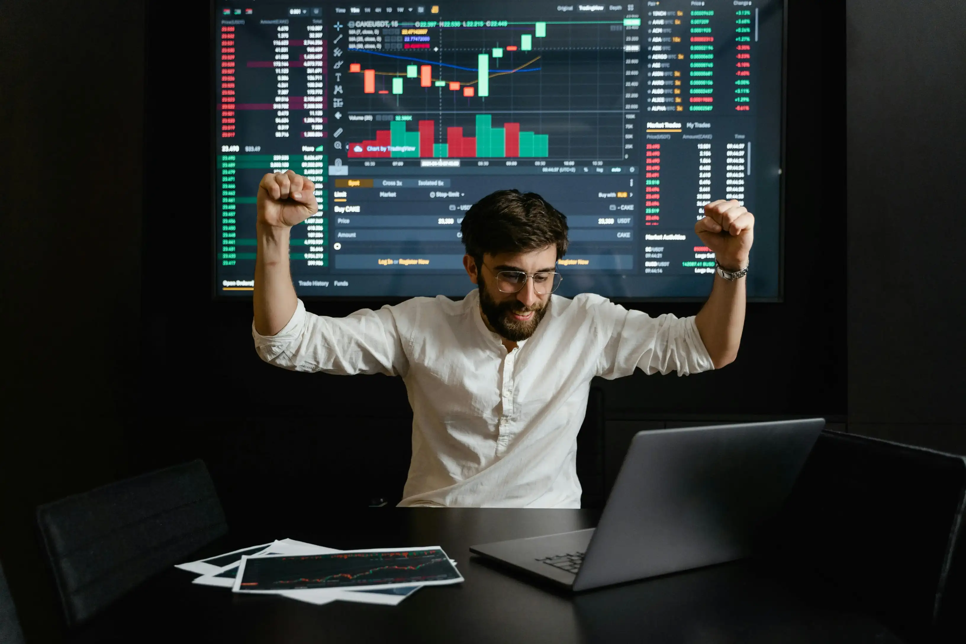 Undervalued stock trade producing strong returns using Graham Number criteria